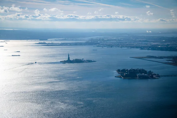 Αεροφωτογραφία Του Άνω Νέα Υόρκη Bay Νησί Liberty Και Libert — Φωτογραφία Αρχείου