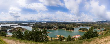 Panoramik Guatape Barajı (Penol) - Kolombiya