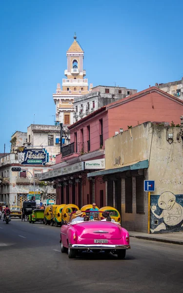 Havana Cuba Oktober 2016 Vintage Auto Naast Floridita — Stockfoto