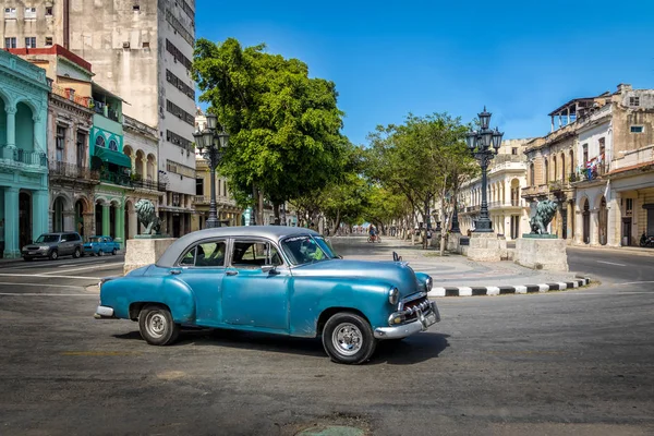 Vintage Car Paseo Del Prado Paseo Marti Havana Kuba — Stock fotografie