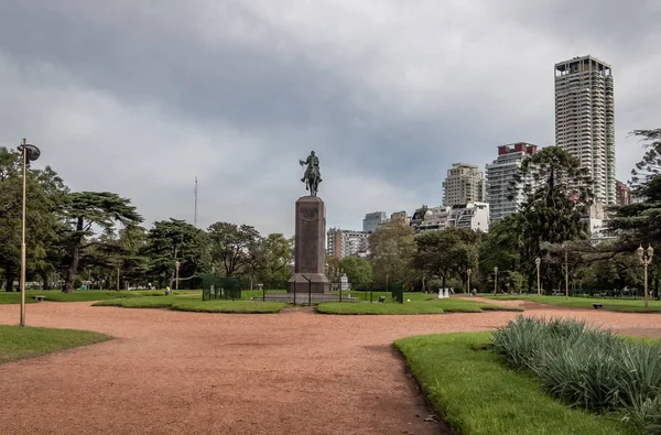 巴勒莫 阿根廷布宜诺斯艾利斯的探索者广场 探索者广场 — 图库照片