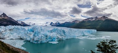 Perito Moreno Buzulu Patagonya'da - El Calafate, Ar Panoraması