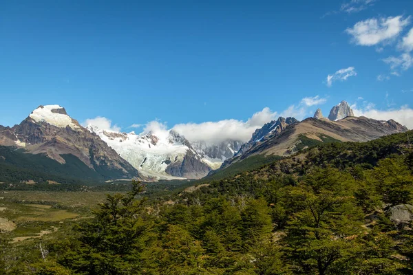 Cerro Torre Täckt Moln Patagonien Chalten Argentina — Stockfoto