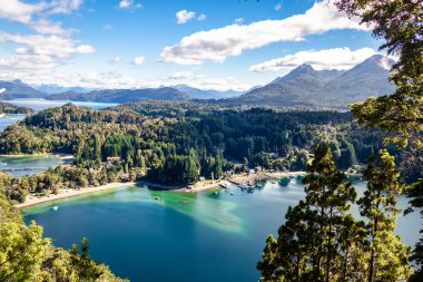 Bahia Mansa bakış açısı, Arrayanes Milli Parkı - Villa La Angostura, Patagonia, Arjantin