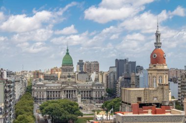Ulusal Kongresi ve La Inmobiliaria bir binanın Kulesi - Buenos Aires, Arjantin havadan görünümü