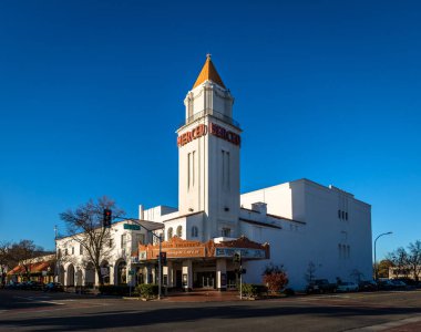 Merced, ABD - 4 Ocak 2016: Merced tiyatro - Merced, Kaliforniya, ABD