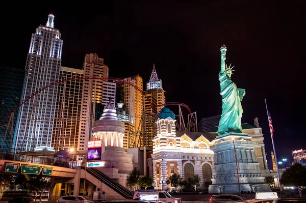 Las Vegas Usa นวาคม 2016 โรงแรมและคาส โนในน วยอร กในเวลากลางค — ภาพถ่ายสต็อก