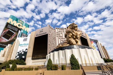 Las Vegas, Amerika Birleşik Devletleri - 22 Aralık 2016: Mgm Grand Hotel and Casino altın aslan