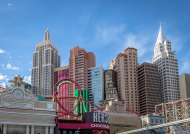 Las Vegas, Amerika Birleşik Devletleri - 22 Aralık 2016: New York New York Hotel and Casino Roller Coaster