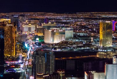 Las Vegas, Amerika Birleşik Devletleri - 22 Aralık 2016: Las Vegas Strip hava görünümünü geceleri