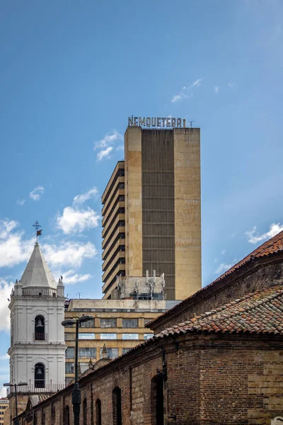 Bogota Kolombiya Ağustos 2016 Downtown Bogota Binalarla Saint Francis Kilisesi — Stok fotoğraf