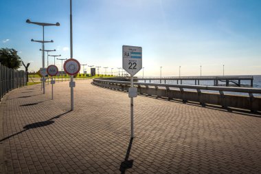 Buenos Aires, Arjantin - 16 Mayıs 2018: Parque de la Memoria (bellek Park), park anıtları ile mağdur askeri diktatörlük - Buenos Aires için adanmış