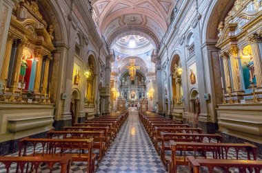 Salta, Arjantin - 25 Nisan 2018: San Francisco kilise iç - Salta, Arjantin