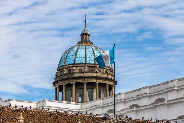 Dome Guatemala City Cathedral Guatemalan Flag — Stock Photo, Image