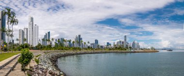 Panoramik Panama şehir manzarası - Panama City, Panama
