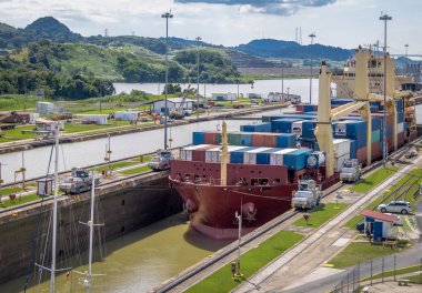 Panama Kanalı Miraflores kilitler - P indirdi geçiş gemi
