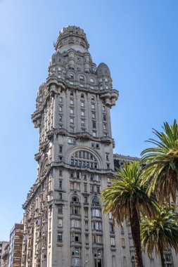 Palacio Salvo at Plaza Independencia -  Montevideo, Uruguay