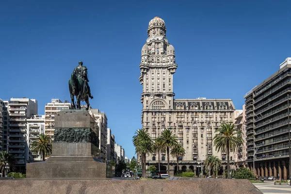 Plaza Independencia Palacio Salvo Montevideo Urugwaj — Zdjęcie stockowe