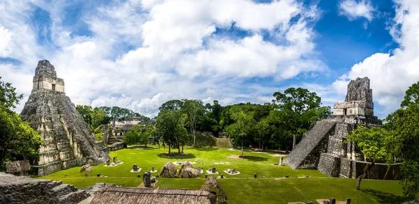 Templi Maya Gran Plaza Plaza Mayor Tikal National Par — Foto Stock