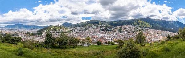 Vista Aérea Panorámica Ciudad Quito Quito Ecuador —  Fotos de Stock
