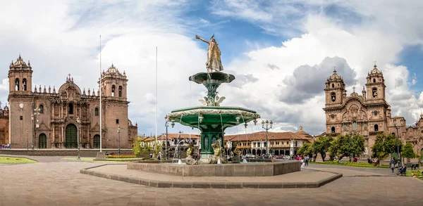 Vista Panorámica Plaza Armas Con Fuente Inca Catedral Iglesia Compañera — Foto de Stock