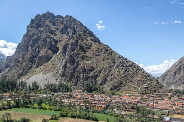 Pueblo Ollantaytambo Montaña Pinkuylluna Ollantaytambo Valle Sagrado Perú — Foto de Stock