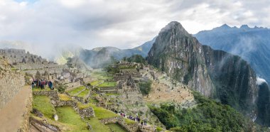 Panoramik Machu Picchu İnka harabelerini - Kutsal Vadi, Peru