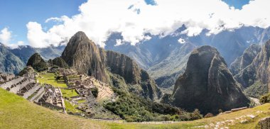 Panoramik Machu Picchu İnka harabelerini - Kutsal Vadi, Peru