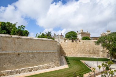 The fortified walls of Mdina - Mdina, Malta