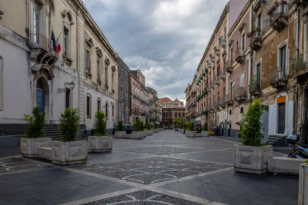 Straat Van Catania Met Het Beroemde Opera Theater Teatro Bellini — Stockfoto
