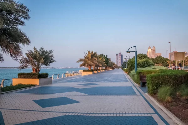 Corniche Abu Dhabi Zjednoczone Emiraty Arabskie — Zdjęcie stockowe