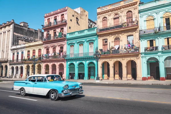 Oud Havana downtown Street - Havana, Cuba — Stockfoto