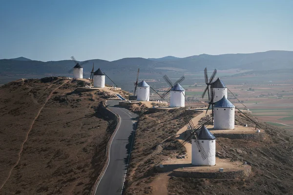 Légifelvételek La Mancha Consuegra szélmalmok, híres a Don — Stock Fotó