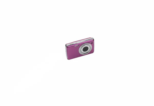 白い背景に隔離されたコンパクトなピンクのデジタルカメラ 画面付きフォトビデオカメラ — ストック写真