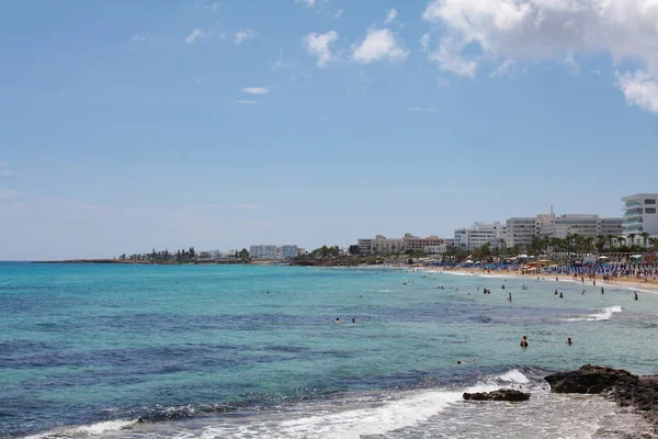 Hermosa Costa Paisaje Marino Laguna Azul Turistas Descanso — Foto de Stock