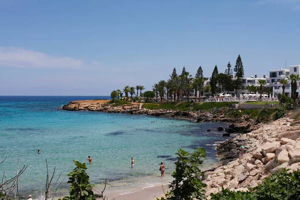 Hermosa Costa Paisaje Marino Laguna Azul Turistas Descanso — Foto de Stock