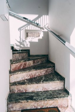 Yunanistan 'da ilginç eski merdivenler