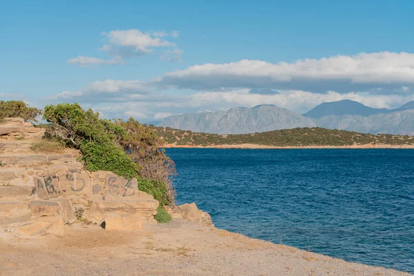 Meer Wäscht Die Insel Beton Griechenland — Stockfoto