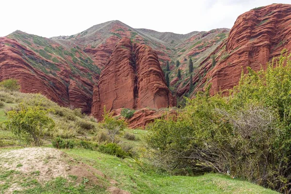 Kirgizisztán Szurdokok Égszínkék Hegyi Völgy Panorámás Kilátás Park Szabadtéri — Stock Fotó