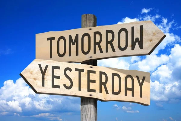 Tomorrow Yesterday Wooden Signpost — Stock Photo, Image