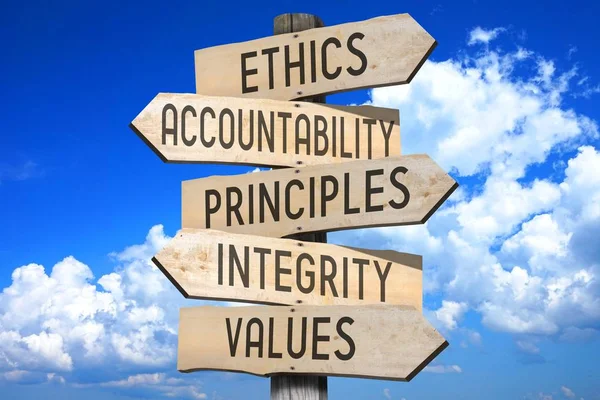 Wooden Signpost Business Ethics — Stock Photo, Image