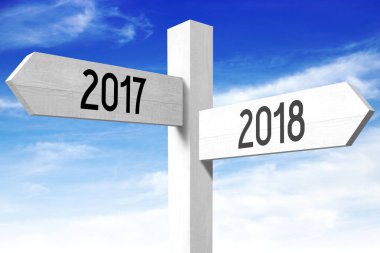 2017, 2018 - ahşap tabela
