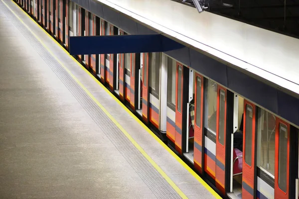 Metro Estação Varsóvia Polónia — Fotografia de Stock