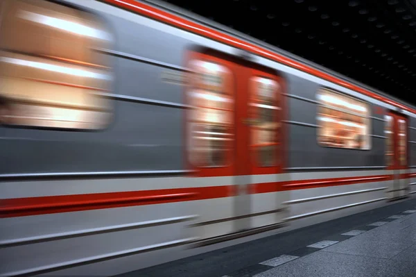 Metro Praga República Checa — Fotografia de Stock