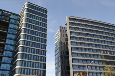 Modern Ofis Binası, cam cephe