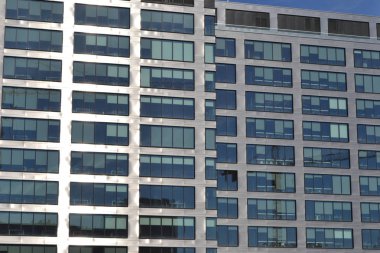 Modern Ofis Binası, cam cephe