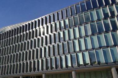 Modern ofis binası - cephe