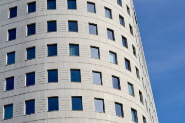 Modern ofis binası - cephe