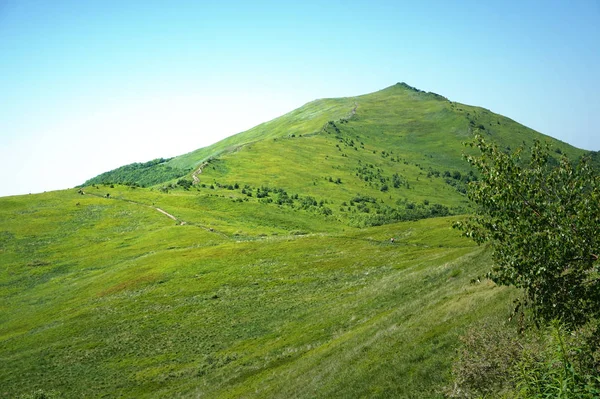 Bieszczady / Montanhas Poloniny na Polônia — Fotografia de Stock