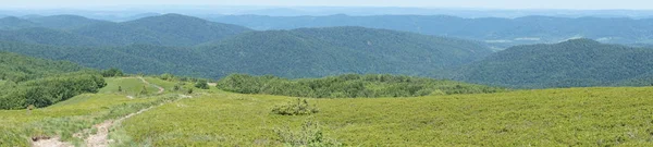 Montanhas Bieszczady, Montanhas Poloniny - panorama — Fotografia de Stock